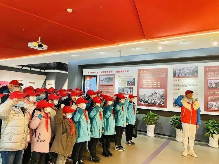 全球“最大危险”出现？美初选结果出炉，局势巨变，30多国担忧